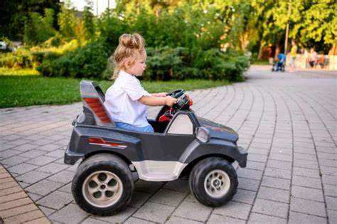 Choosing-Between-6V-and-12V-Electric-Cars-for-Kids-What-You-Need-to-Know DTI Direct USA